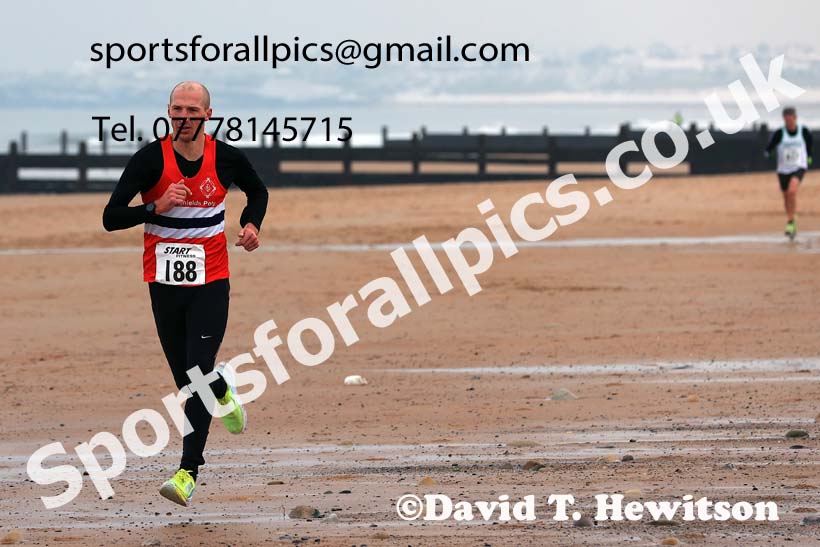The 2023 Blyth Sands Race. Photo: David T. Hewitson/Sports for All Pics